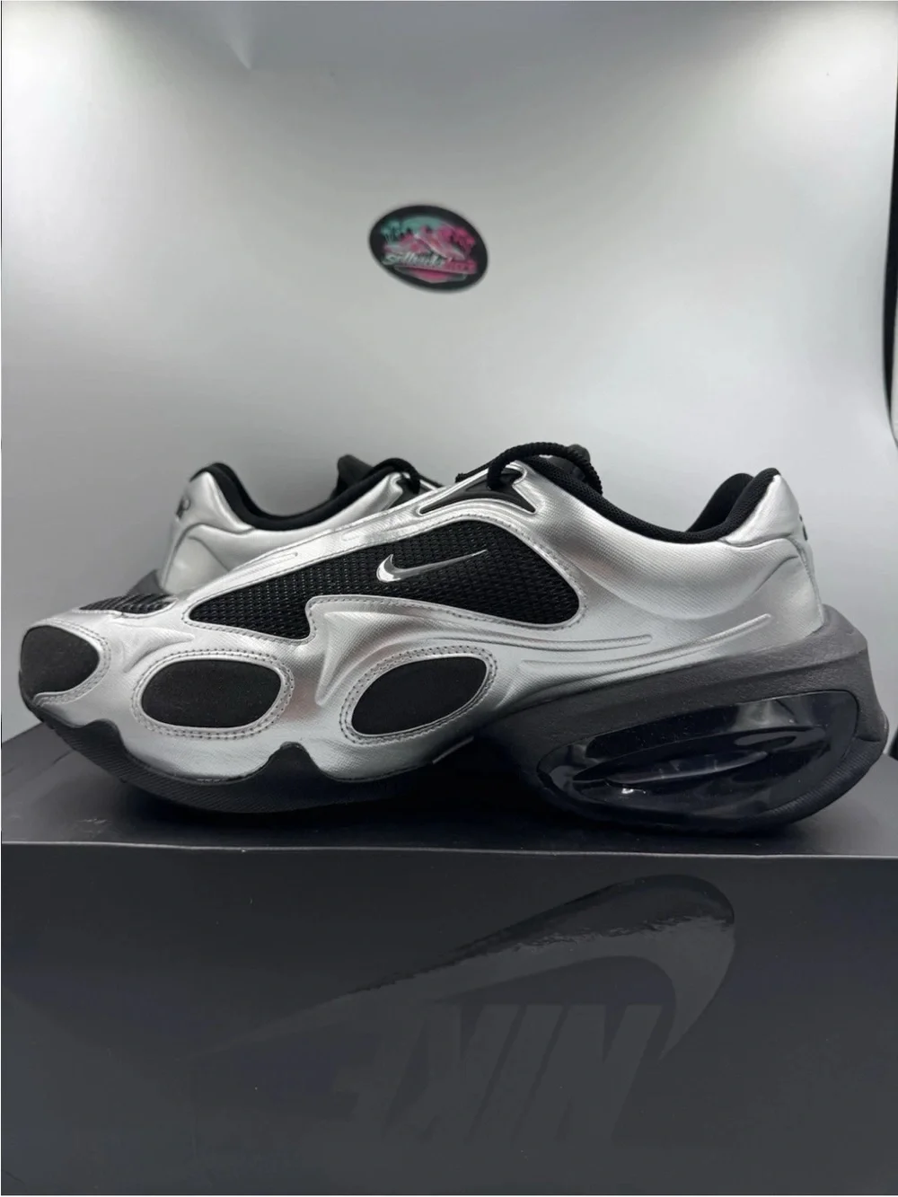 Nike Air Max Muse Black Metallic Silver BRAND NEW Size 11 Women